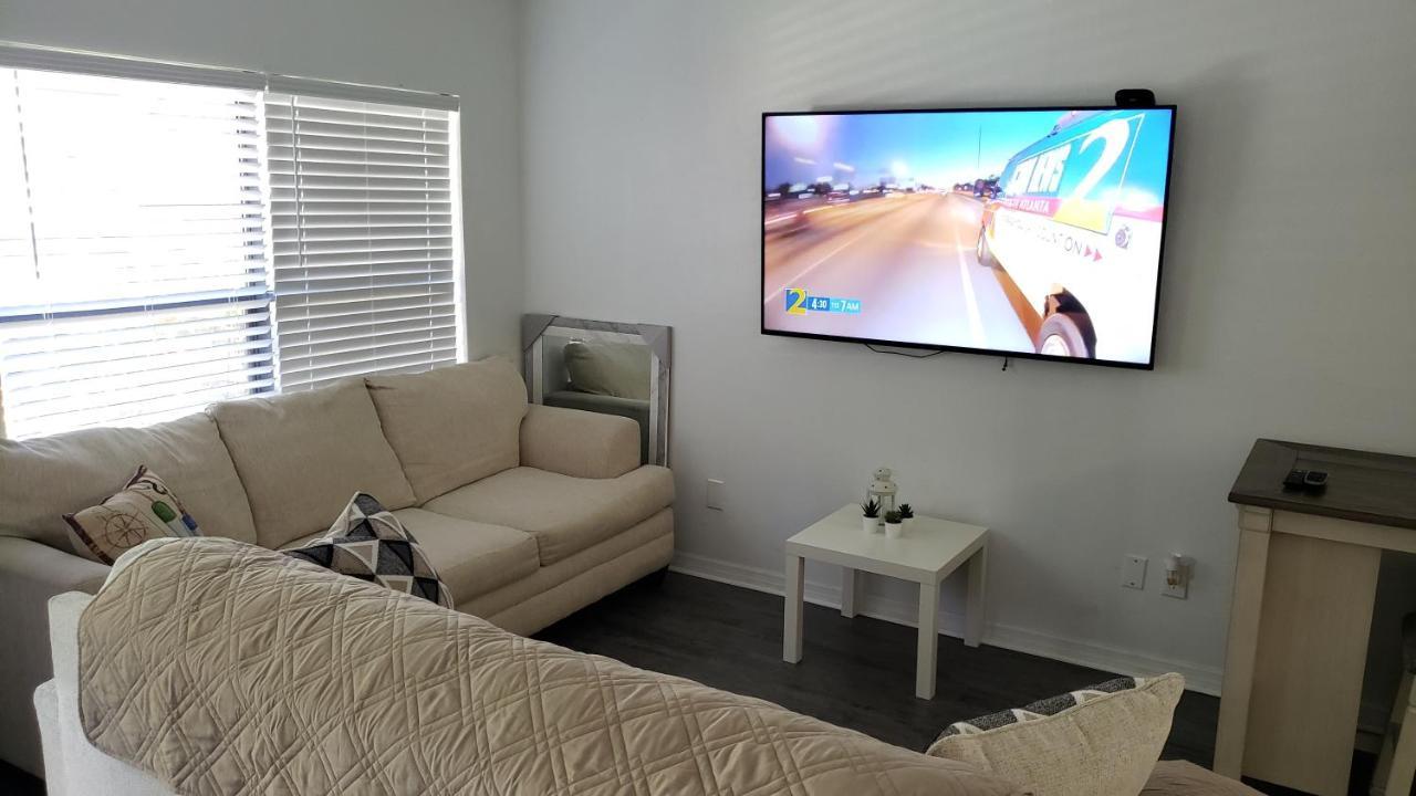 Discover Luxury Condo Steps Away From Celebration Pointe And I-75! Gainesville Exteriér fotografie