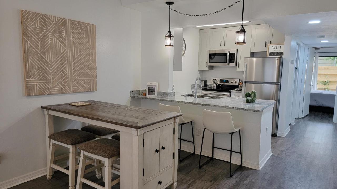 Discover Luxury Condo Steps Away From Celebration Pointe And I-75! Gainesville Exteriér fotografie