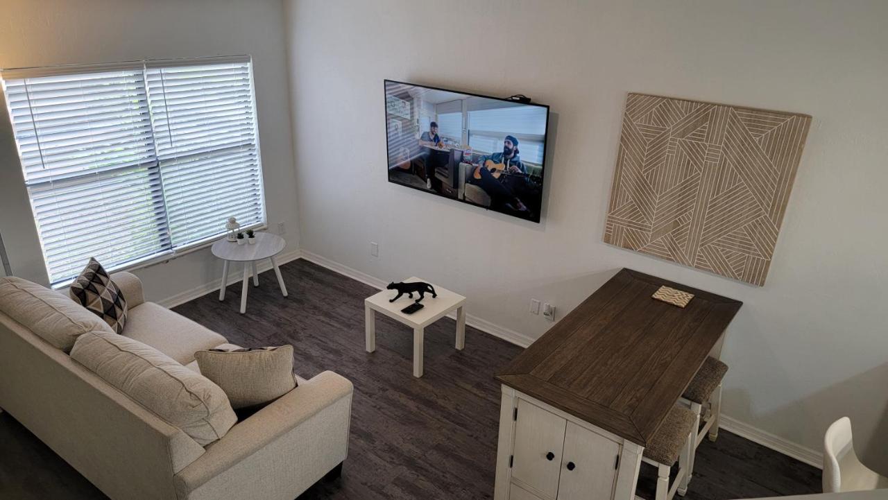 Discover Luxury Condo Steps Away From Celebration Pointe And I-75! Gainesville Exteriér fotografie
